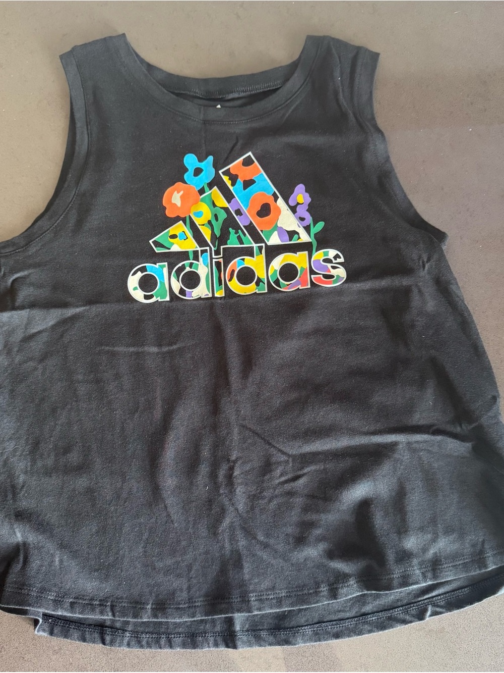 New Adidas Girls Tank Top shirts active Wear Size 10/12